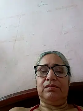  candi online show from 11-15-25, 12:45