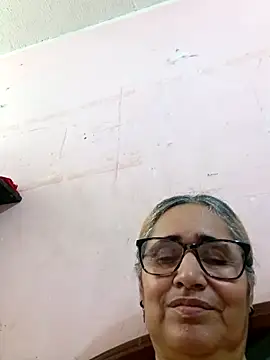  candi online show from 11-27-25, 04:53