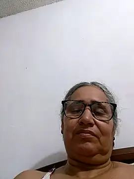  candi online show from 04-01-26, 02:23