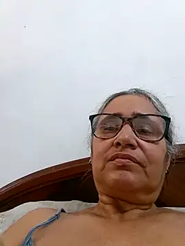  candi online show from 04-08-26, 03:45