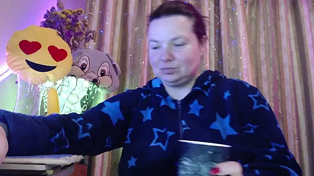 amorelara online show from 04-16-26, 05:52