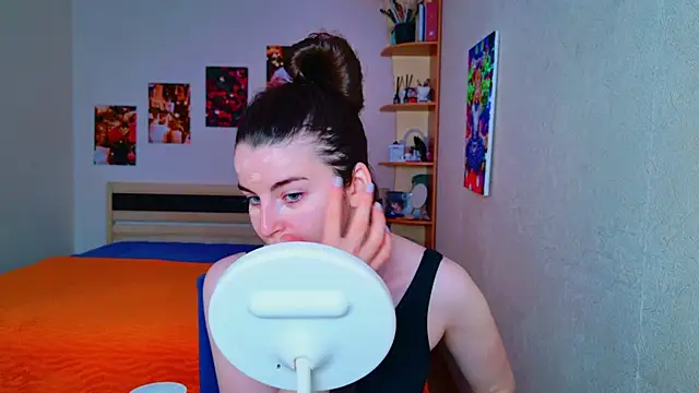 Miss Arwen online show from 03-06-25, 04:30