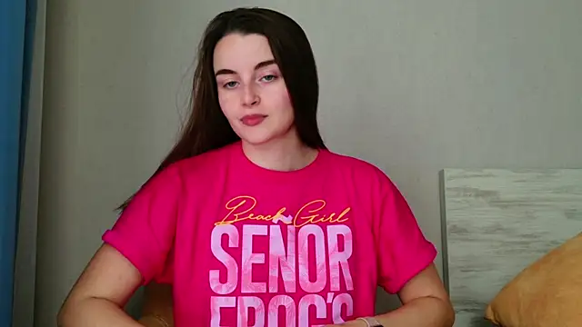 Snapshot of Miss_Arwen chatting on 05-25-26, 05:57 Miss Arwen online show from 05-25-26, 05:57
