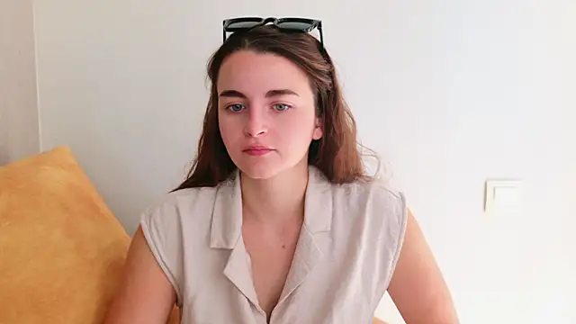 Miss Arwen online show from 07-20-26, 06:49