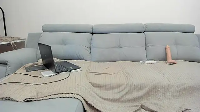 Kristina Sinclair online show from 01-23-25, 07:07