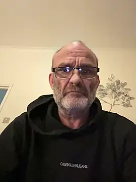 Shyboy817 online show from 02-08-26, 08:01