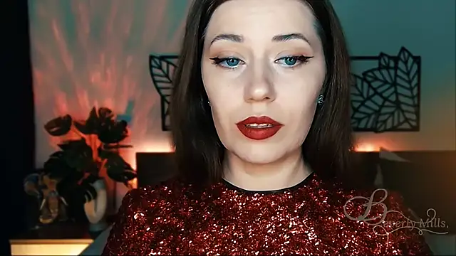 MissBeverlyMills online show from 01-26-25, 05:55