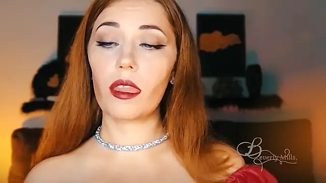 MissBeverlyMills online show from 09-26-25, 06:23