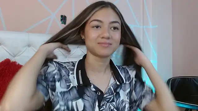 hantonella  online show from 09-16-25, 08:10