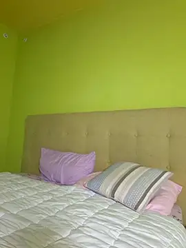 dolcevita002 online show from 04-09-26, 10:42