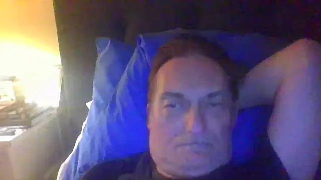 Snapshot of Alain-Bertrand chatting on 09-18-25, 12:12 Alain-Bertrand online show from 09-18-25, 12:12