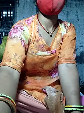 Snapshot of Anushka_Ji chatting on 07-14-26, 03:00 Anushka Ji online show from 07-14-26, 03:00