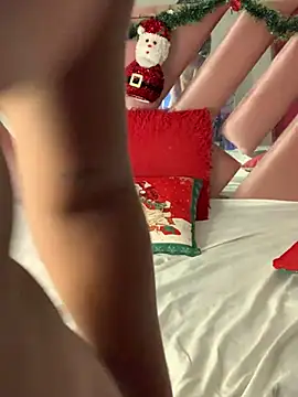 Snapshot of Tamara_Lubezkii chatting on 12-08-24, 08:04 Tamara Lubezkii online show from 12-08-24, 08:04