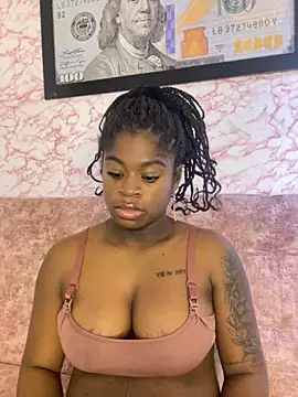 Snapshot of Tamara_Lubezkii chatting on 10-30-25, 07:03 Tamara Lubezkii online show from 10-30-25, 07:03