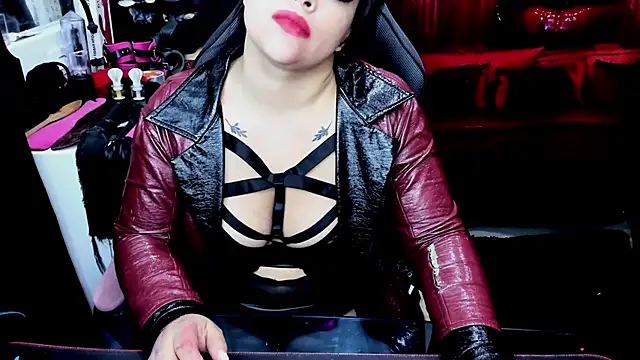 True Bdsm online show from 12-29-24, 03:54