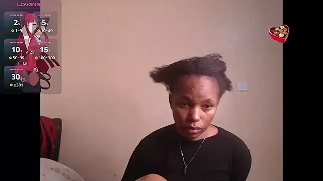 Snapshot of Missthigh chatting on 09-26-25, 06:50 Missthigh online show from 09-26-25, 06:50