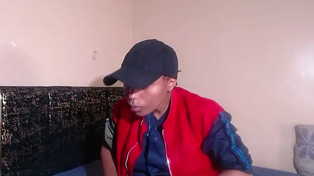 Snapshot of Missthigh chatting on 01-11-26, 07:08 Missthigh online show from 01-11-26, 07:08