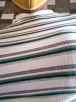 Snapshot of Sarita_7 chatting on 01-03-25, 11:14 Sarita 7 online show from 01-03-25, 11:14