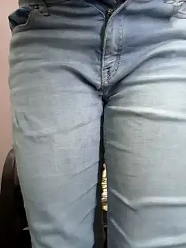 Snapshot of Sarita_7 chatting on 01-10-25, 12:58 Sarita 7 online show from 01-10-25, 12:58