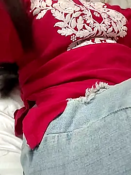 Snapshot of Sarita_7 chatting on 02-21-26, 11:39 Sarita 7 online show from 02-21-26, 11:39