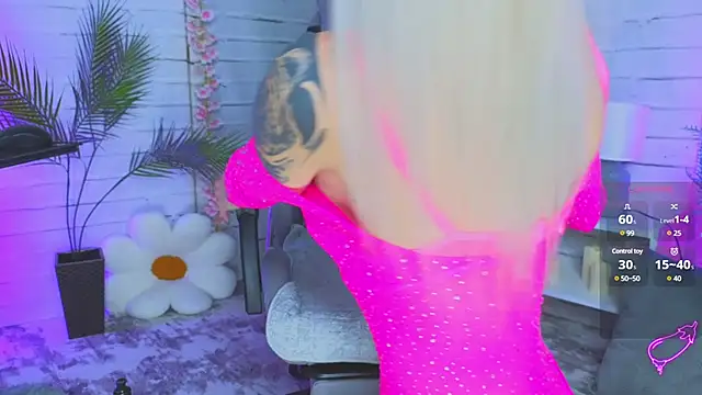 Milana Sapphire online show from 03-05-25, 07:38