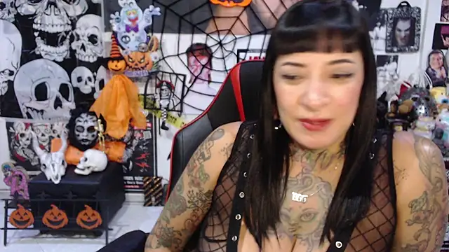 Rollyderolandia666 online show from 10-22-25, 10:53