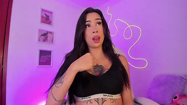 JulietaBomGV online show from 03-11-25, 09:45