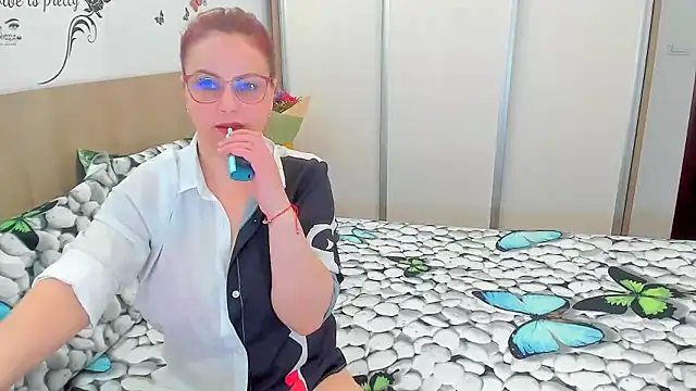 Adelamilfsex online show from 03-10-26, 06:13