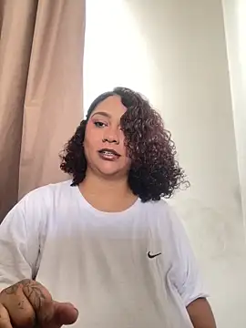 Snapshot of hanna_danger19 chatting on 04-01-26, 02:14 hanna danger19 online show from 04-01-26, 02:14