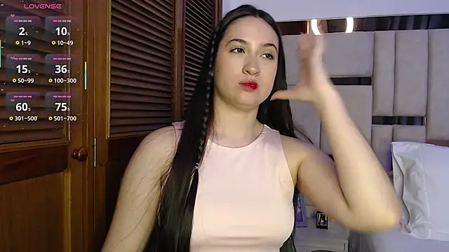 sofiaduque 26 online show from 05-22-26, 07:52