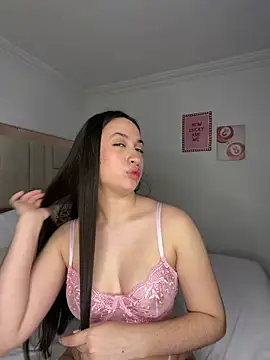 Snapshot of sofiaduque_26 chatting on 06-15-26, 08:22 sofiaduque 26 online show from 06-15-26, 08:22