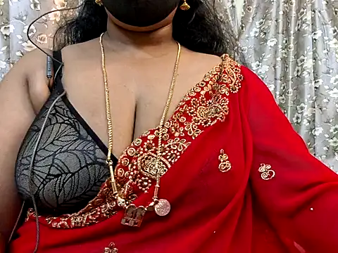 Snapshot of Pallavi-sri chatting on 12-10-24, 07:26 Pallavi-sri online show from 12-10-24, 07:26