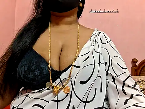 Snapshot of Pallavi-sri chatting on 09-08-25, 05:34 Pallavi-sri online show from 09-08-25, 05:34