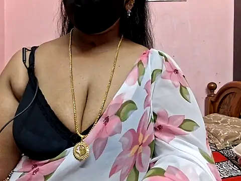 Snapshot of Pallavi-sri chatting on 03-21-26, 02:31 Pallavi-sri online show from 03-21-26, 02:31