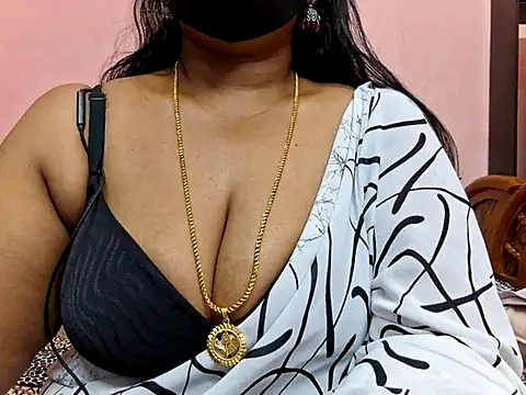 Snapshot of Pallavi-sri chatting on 03-23-26, 09:35 Pallavi-sri online show from 03-23-26, 09:35