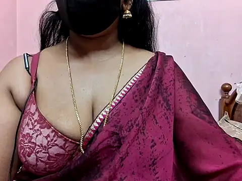 Snapshot of Pallavi-sri chatting on 03-27-26, 09:42 Pallavi-sri online show from 03-27-26, 09:42