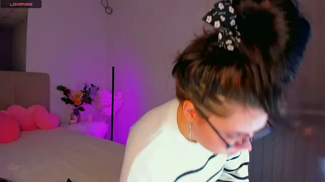 SelenaaSky online show from 12-18-24, 07:52