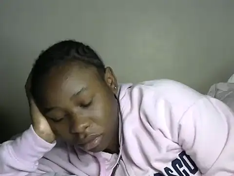 Novah  online show from 11-19-25, 01:33