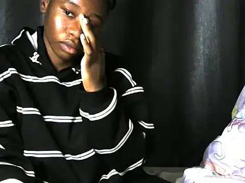 Novah  online show from 06-22-26, 02:13