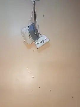 Snapshot of Swit_virgin22 chatting on 09-14-25, 04:17 Swit virgin22 online show from 09-14-25, 04:17