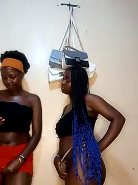 Snapshot of Swit_virgin22 chatting on 09-19-25, 03:34 Swit virgin22 online show from 09-19-25, 03:34