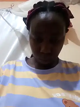 Snapshot of Swit_virgin22 chatting on 10-20-25, 02:34 Swit virgin22 online show from 10-20-25, 02:34