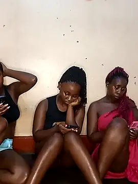 Snapshot of Swit_virgin22 chatting on 11-15-25, 01:29 Swit virgin22 online show from 11-15-25, 01:29