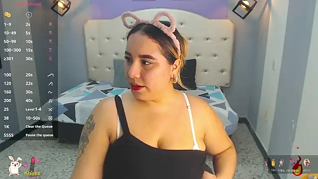 Snapshot of Kathiasaints chatting on 10-29-25, 10:33 Kathiasaints online show from 10-29-25, 10:33