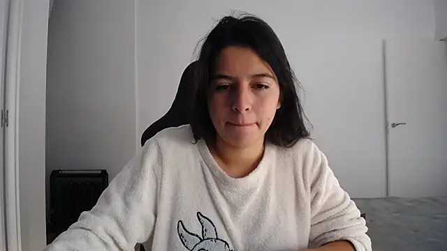 Contantin helena online show from 11-28-25, 11:57