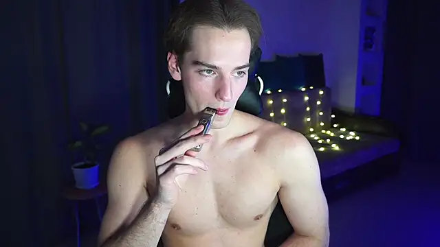 Litmate online show from 11-12-25, 11:03