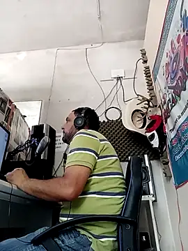 Snapshot of nek36 chatting on 04-27-26, 06:50 nek36 online show from 04-27-26, 06:50