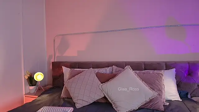 Giaa Ross online show from 02-27-25, 11:52