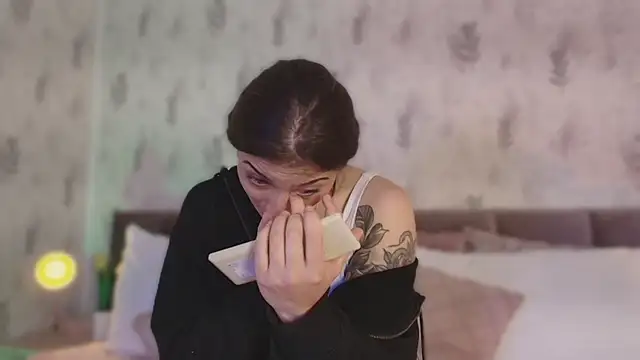 Giaa Ross online show from 09-11-25, 12:16