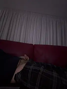 IL GINECOLOGO  online show from 04-19-26, 07:16